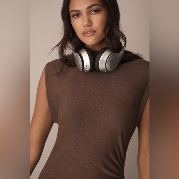 NWT! DAILY PRACTICE BY ANTHROPOLOGIE MOCK-NECK RUCHED MIDI DRESS BROWN 🔴 - Picture 4 of 6